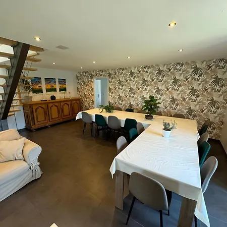 La Maison De Benjamin Alojamento de Acomodação e Pequeno-almoço 3*